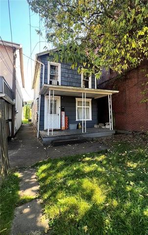 63 River Ave, Natrona Heights, PA 15065