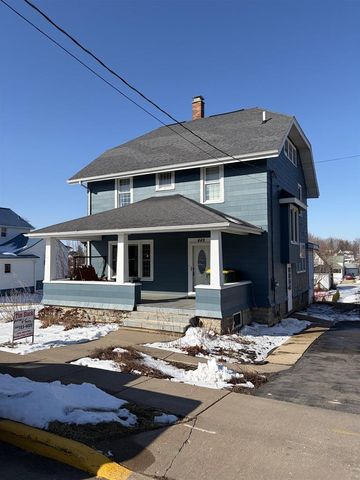 449 South Madison Street, Lancaster, WI 53813