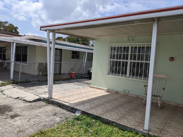 1220 E  10th Ave, Hialeah, FL 33010