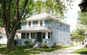 826 Division St   #3, Green Bay, WI 54303