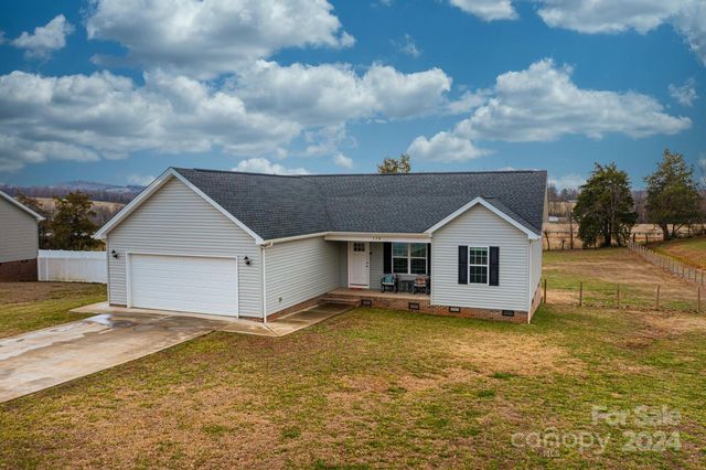 178 Stable Brook Ln, Taylorsville, NC 28681