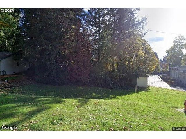 4686 SW Fairvale Ct, Portland, OR 97221
