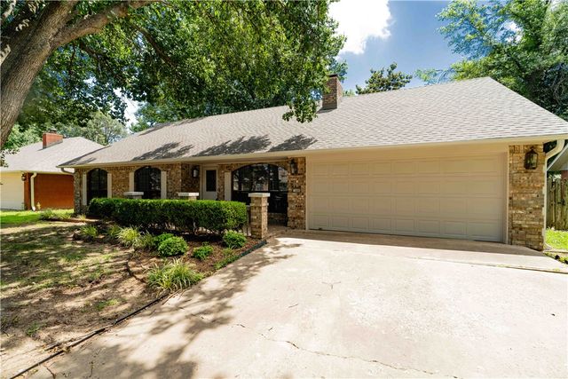 3406 W  Hemlock St, Rogers, AR 72756