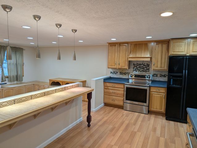 6693 Buttonhole Ct, Columbia, MD 21044