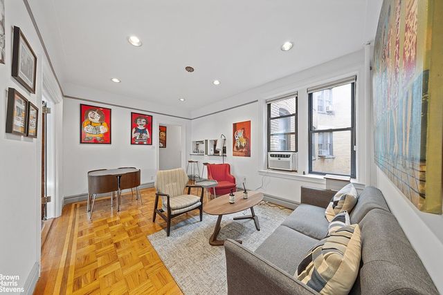 332 E  84th St #4C, New York, NY 10028