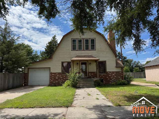 409 3rd St, Tribune, KS 67879