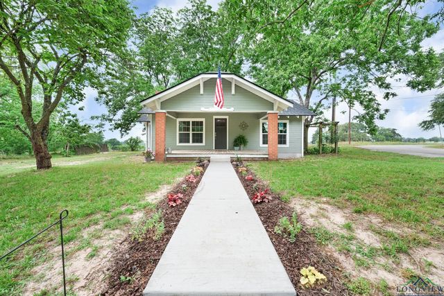 913 Church St, Winnsboro, TX 75494