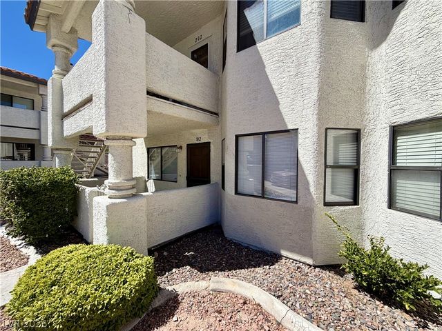 2713 Otter Creek Ct #102, Las Vegas, NV 89117
