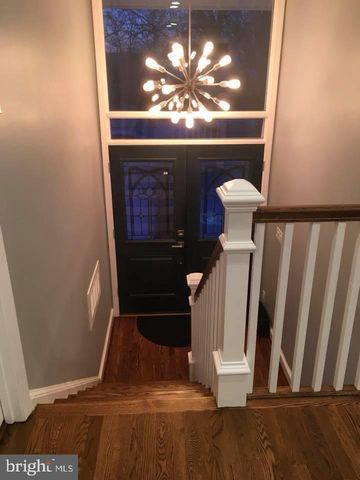 13807 Eastland St, Rockville, MD 20853