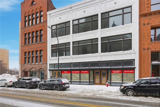130 N  Pearl St, Buffalo, NY 14202