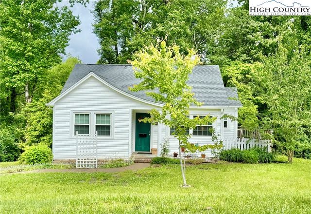 341 Eastover Circle, Lenoir, NC 28645