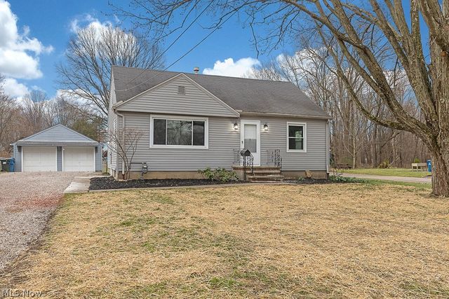 109 Kenwood St, South Amherst, OH 44001