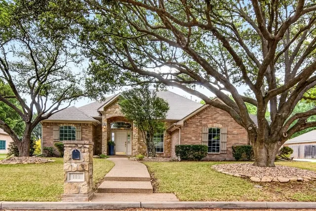 110 Lariat Trl, Mc Gregor, TX 76657