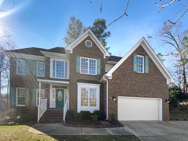 1420 Loghouse St, Wake Forest, NC 27587