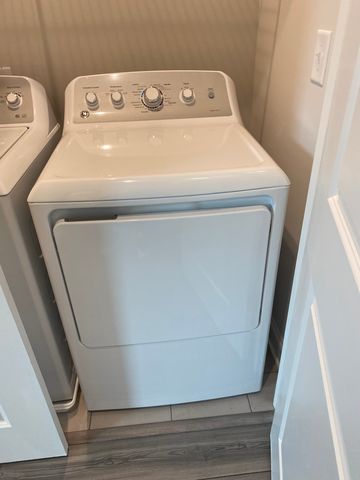 7204 Dupont Ln, Lilburn, GA 30047