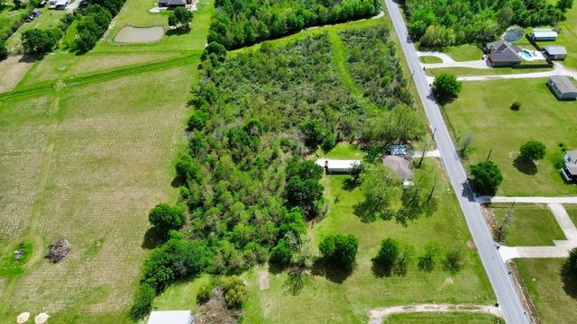 Carlyss Dr, Sulphur, LA 70665