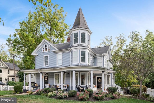 250 W  Main St, Purcellville, VA 20132