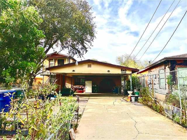 2604 Boulanger St, Laredo, TX 78043