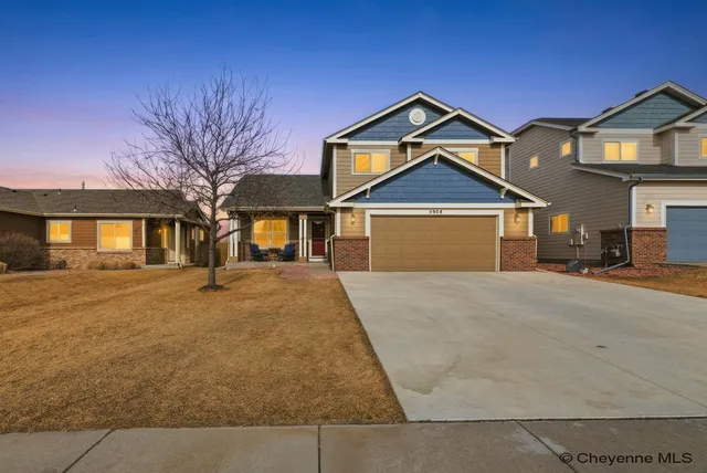5908 Kenosha St, Cheyenne, WY 82001
