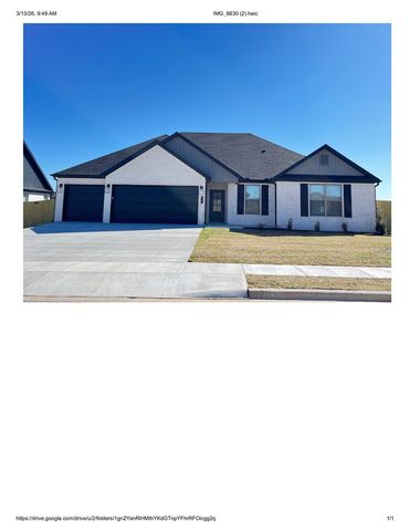 4741 Hawk St, Springdale, AR 72762