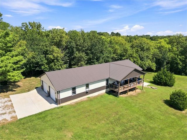 33625 D Hwy, Lawson, MO 64062
