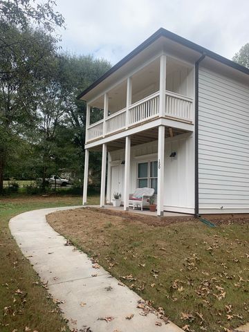 150 Kentucky Cir, Athens, GA 30605