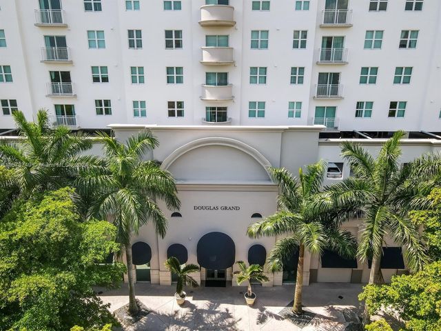 50 Menores Ave #520, Coral Gables, FL 33134