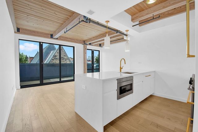 120 Java St #4B, Brooklyn, NY 11222