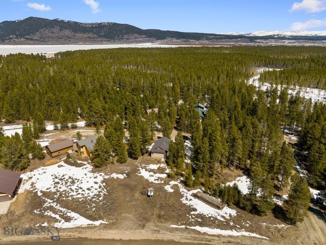 22 Moose Dr, West Yellowstone, MT 59758