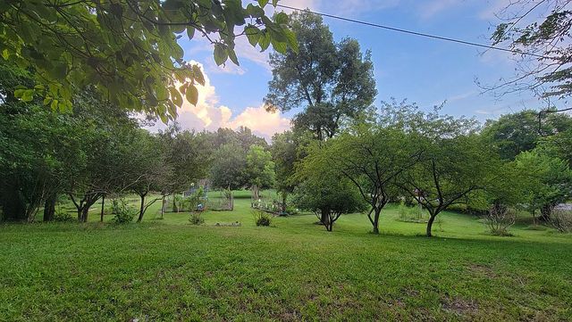 140 Cedarglade Rd, Hot Springs, AR 71901
