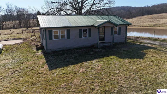 7325 Hardyville Rd, Hardyville, KY 42746
