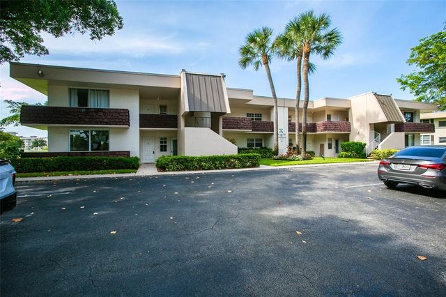 2601 S Palm Aire Dr #212, Pompano Beach, FL 33069