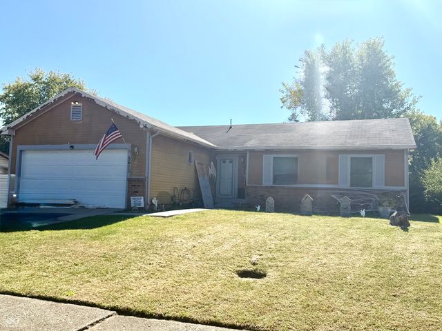 5615 Northport Dr, Indianapolis, IN 46221