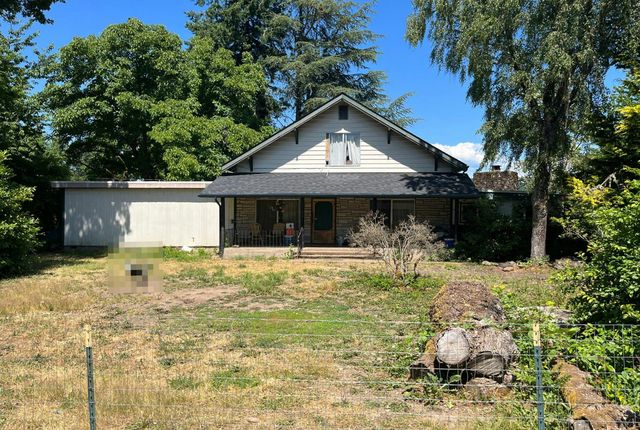 28411 Liberty Rd, Sweet Home, OR 97386