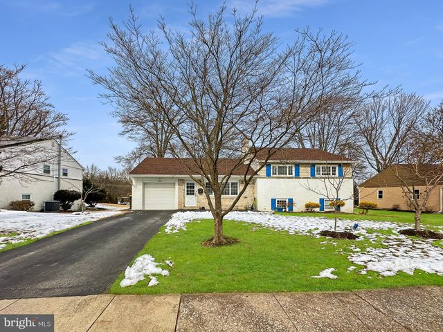 569 Charles Dr, King Of Prussia, PA 19406
