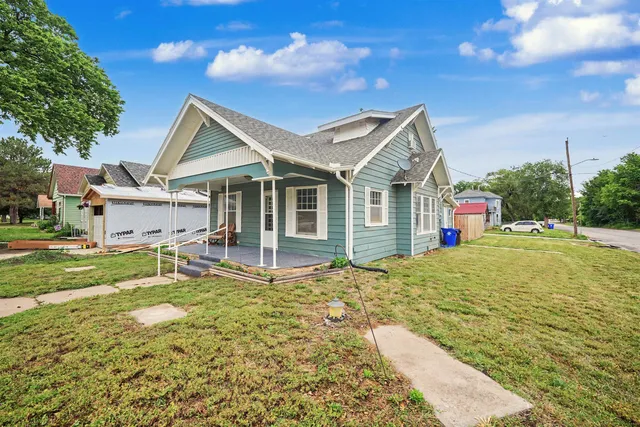 102 N  Swedonia St, Marquette, KS 67464
