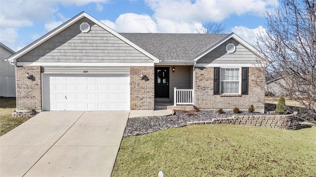 427 Birchwood Dr, Moscow Mills, MO 63362