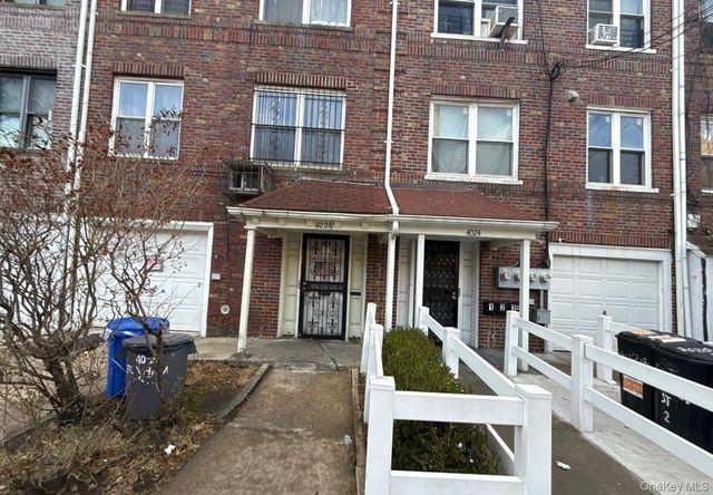 40-26 Benham Street, Flushing, NY 11373