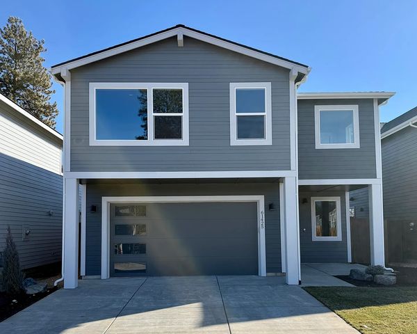 61425 SE Daybreak Ct, Bend, OR 97702