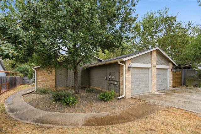 6713 W  Gate Blvd #A, Austin, TX 78745