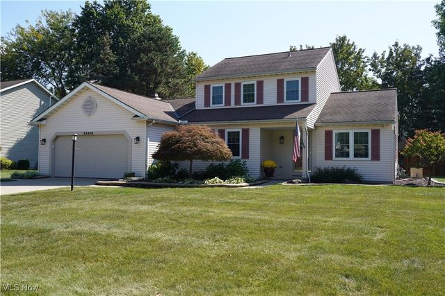33409 Chatham Dr, Avon Lake, OH 44012