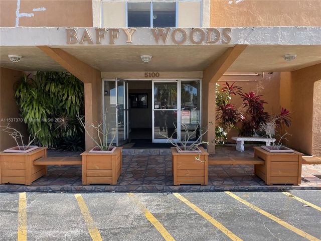 5100 SW 90th Ave #209, Fort Lauderdale, FL 33328