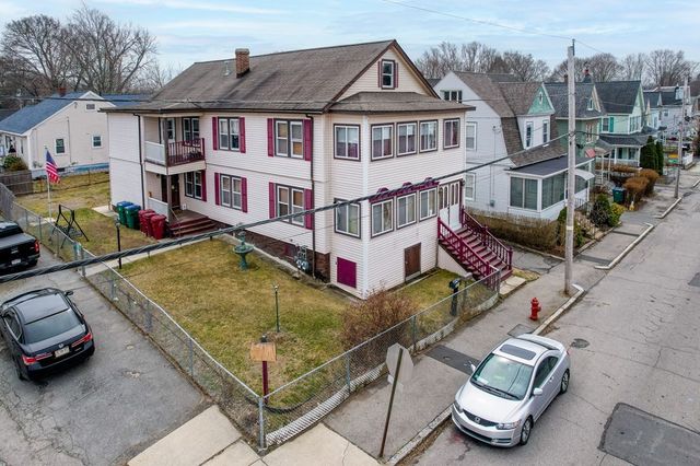 119 5th Ave, Lowell, MA 01854