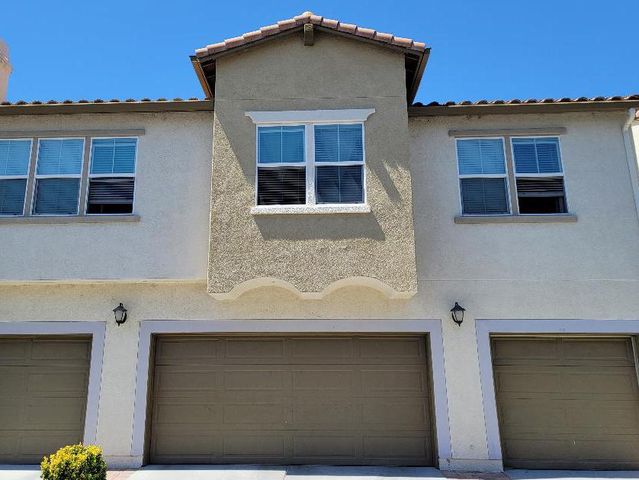 15431 Park Point Ave #102, Lake Elsinore, CA 92532