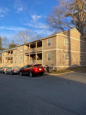 229 E  King St, Boone, NC 28607