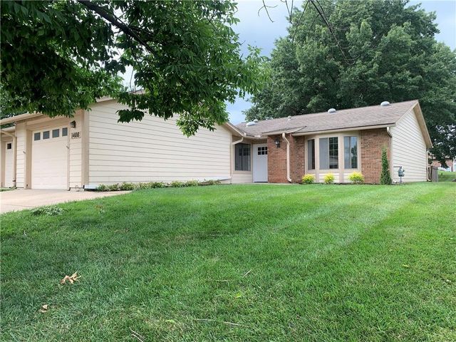 1406 W  Stone Blvd, Raymore, MO 64083
