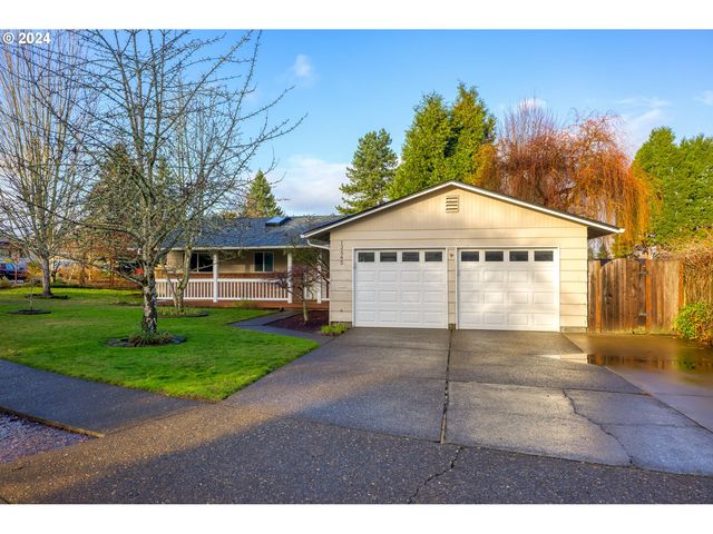 12545 SW Bell Ct, Tigard, OR 97223