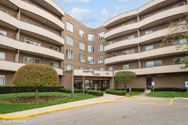 7201 N  Lincoln Ave #203, Lincolnwood, IL 60712