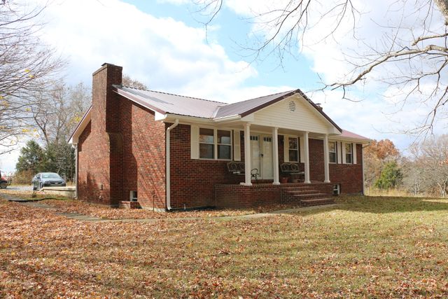 1275 Old Log Lick Rd, Winchester, KY 40391