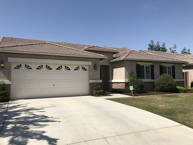 12118 Great Country Dr, Bakersfield, CA 93312
